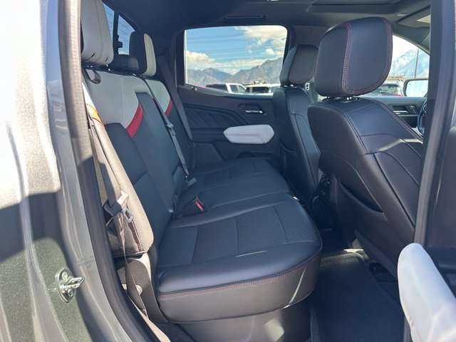 Certified 2024 GMC Canyon AT4X AWD/4WD image 29