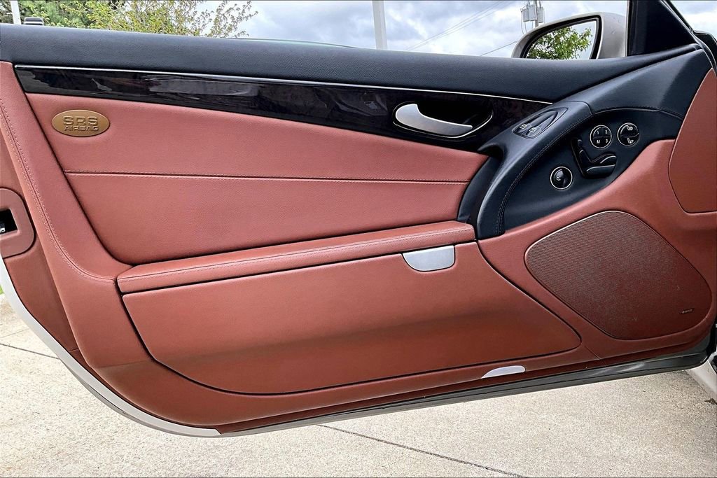 Used 2007 Mercedes-Benz SL 550 image 14