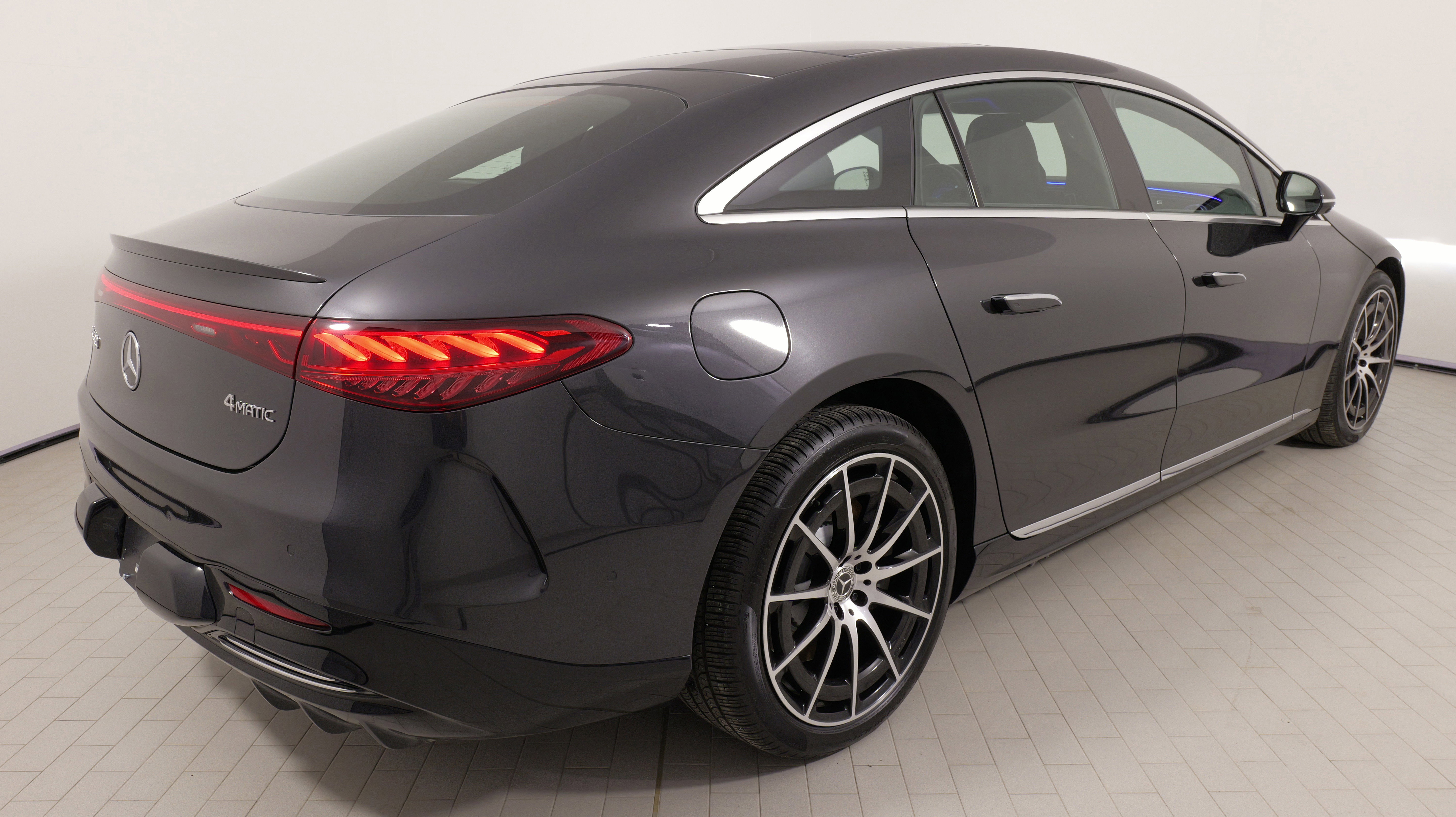 Used 2025 Mercedes-Benz EQS 580 EQS 580 4MATIC image 12