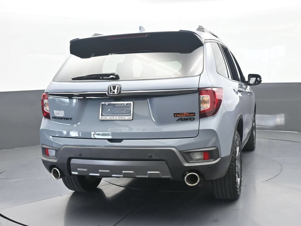 Used 2024 Honda Passport TrailSport image 5
