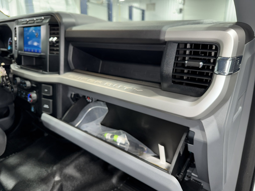 Used 2024 Ford F450 XL image 14