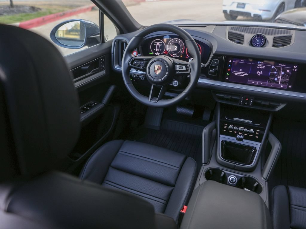 New 2026 Porsche Cayenne Coupe AWD/4WD image 33