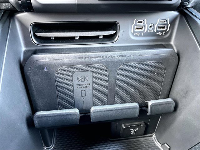 Used 2024 RAM 1500 Laramie AWD/4WD image 26