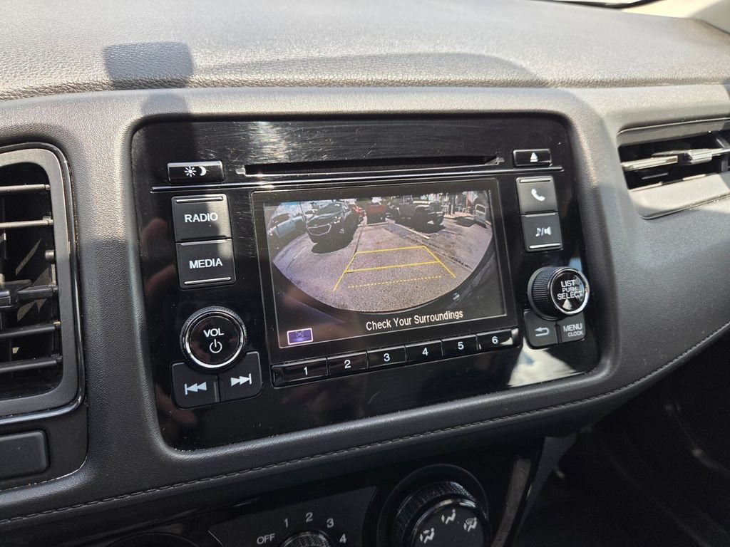Used 2021 Honda HR-V LX image 30