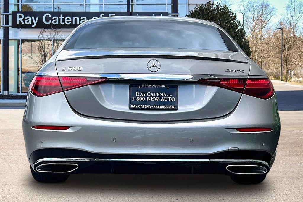 Certified 2022 Mercedes-Benz S 580 4MATIC Sedan image 4