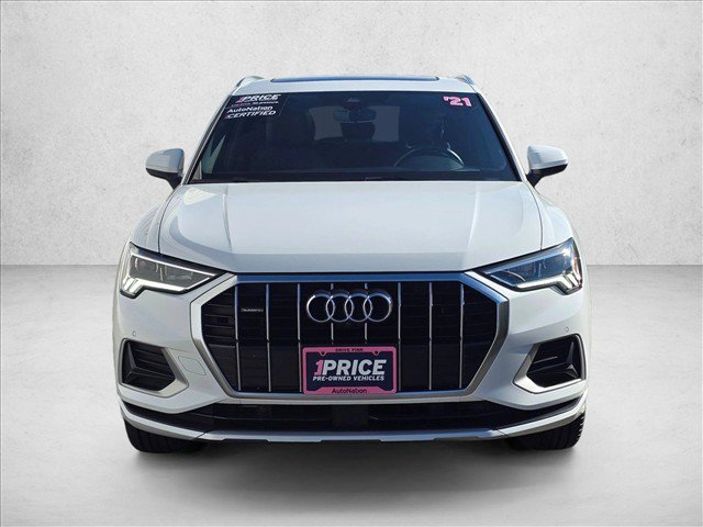 Used 2022 Audi Q3 2.0T Premium Plus w/ Premium Plus Package AWD/4WD image 2