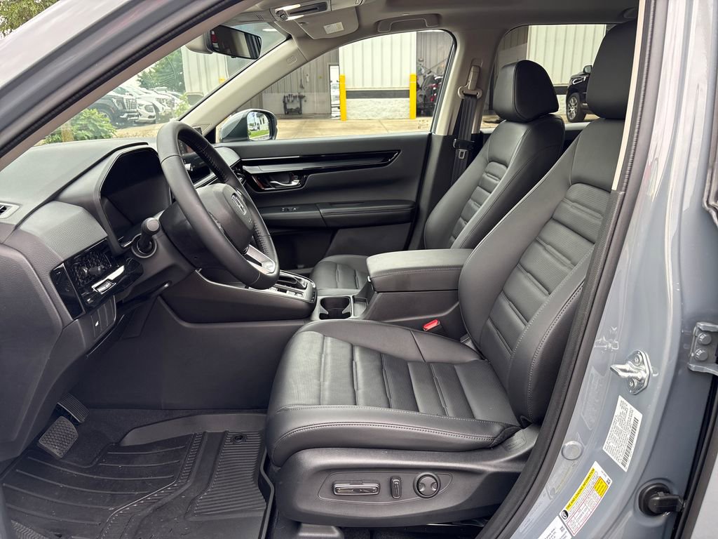 Used 2026 Honda CR-V EX-L image 18