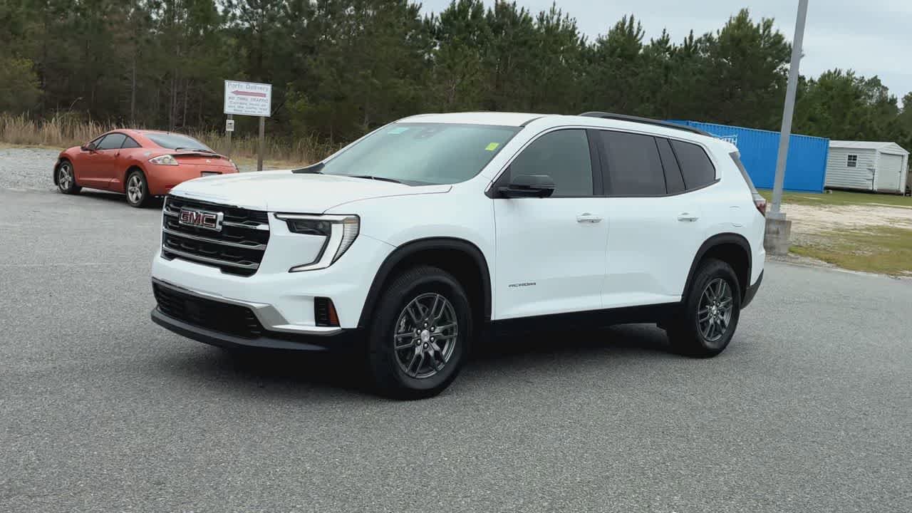 Used 2025 GMC Acadia Elevation image 4