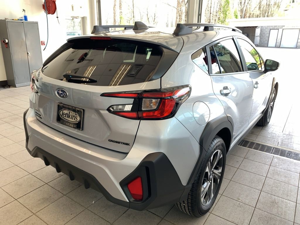 New 2026 Subaru Crosstrek 2.0i Premium AWD/4WD image 17