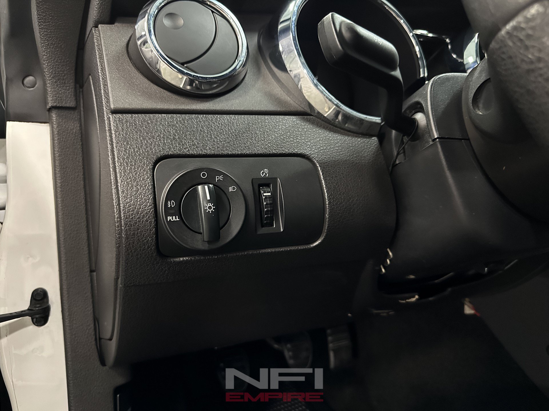 Used 2007 Ford Mustang GT RWD image 32