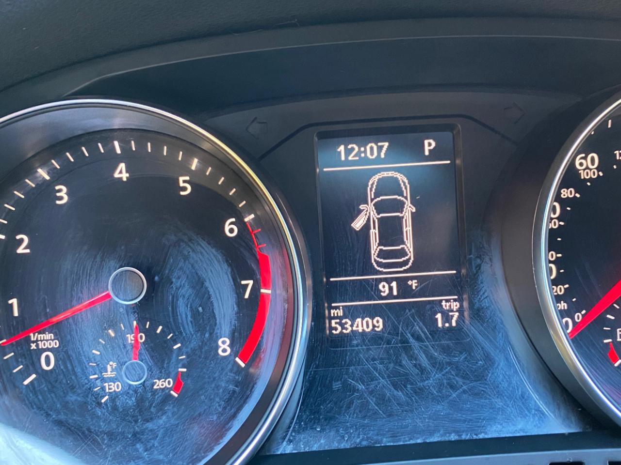 Used 2018 Volkswagen Passat GT FWD image 65