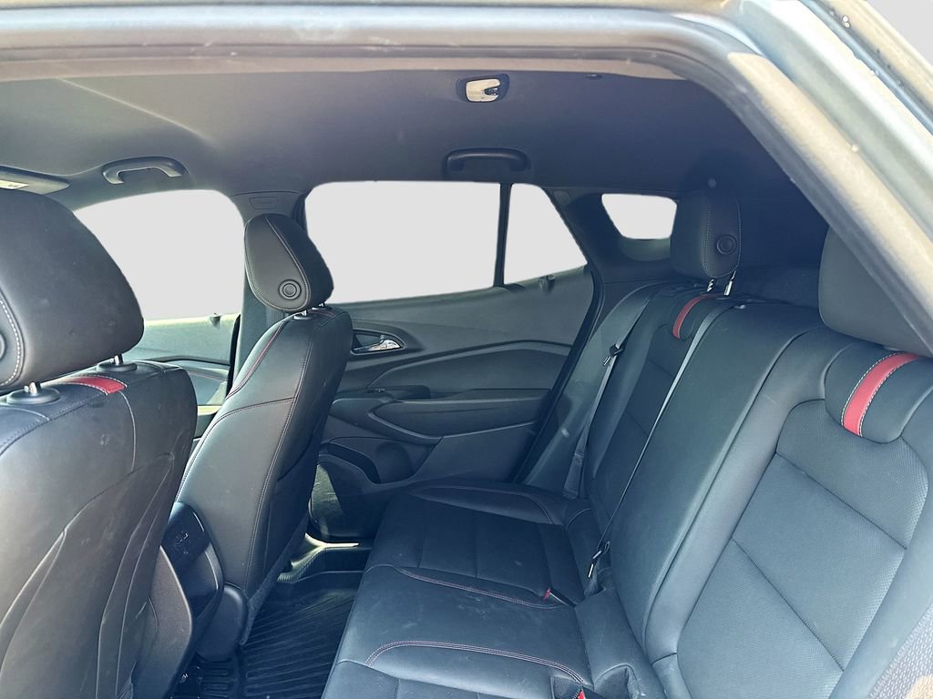 Used 2025 Chevrolet Trax RS w/ Driver Confidence Package image 20