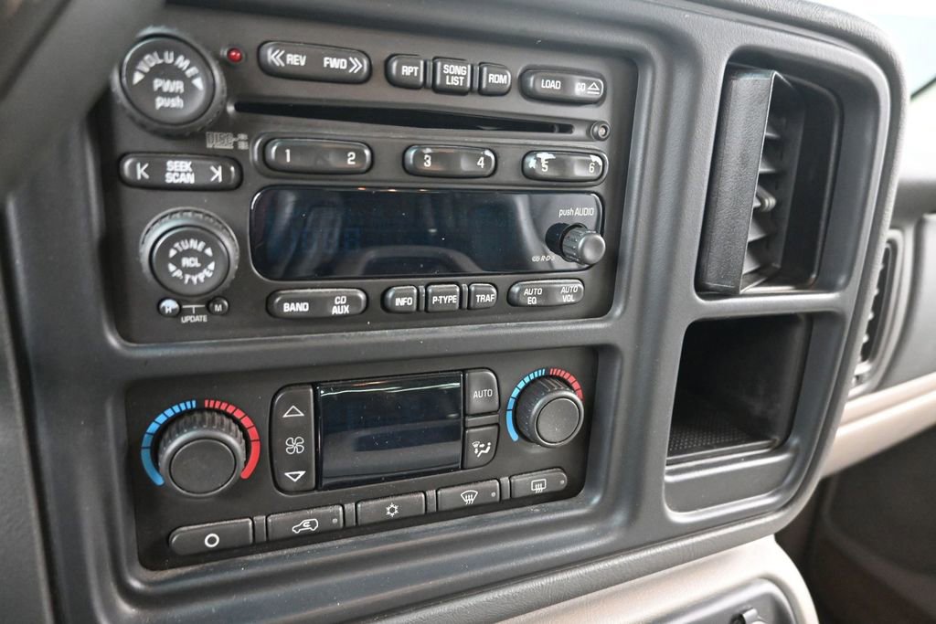 Used 2003 Chevrolet Tahoe Z71 AWD/4WD image 16