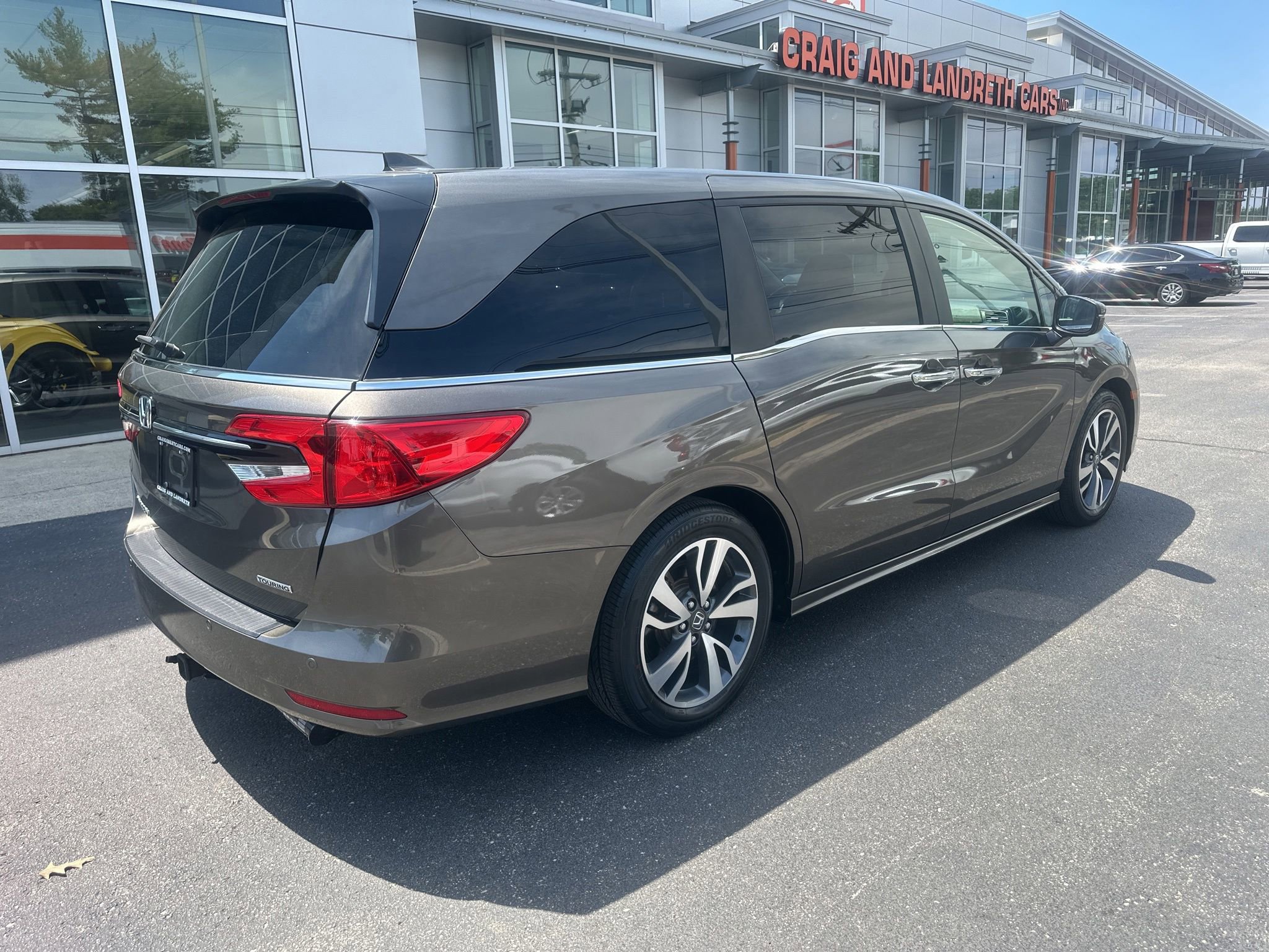 Used 2022 Honda Odyssey Touring image 3