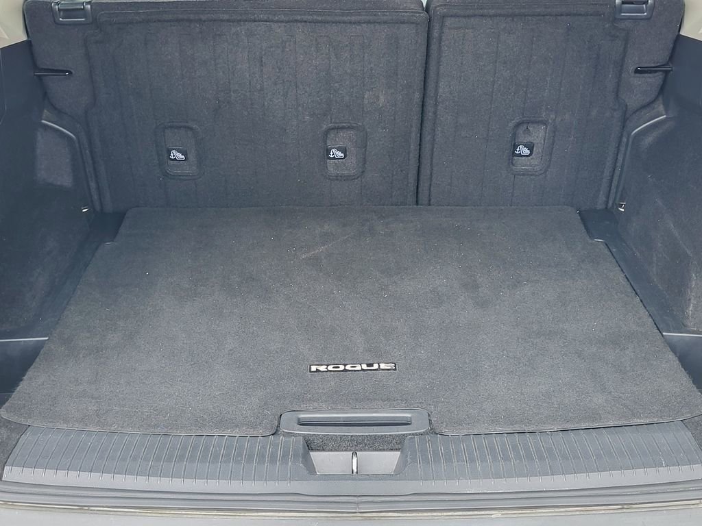 Used 2023 Nissan Rogue SV image 29