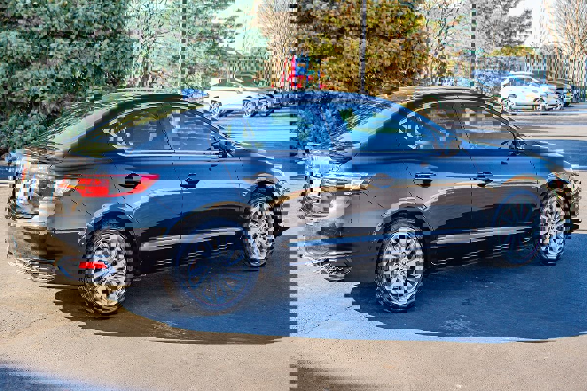 Used 2016 Acura ILX w/ Premium Package image 8