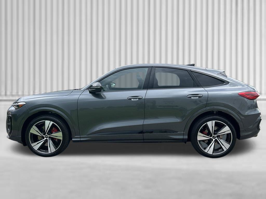 New 2026 Audi SQ5 Premium Plus AWD/4WD image 2