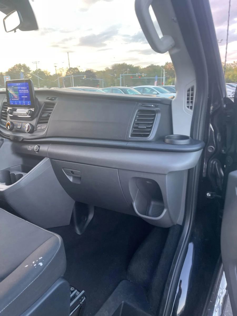 Used 2021 Ford Transit 350 XLT image 13