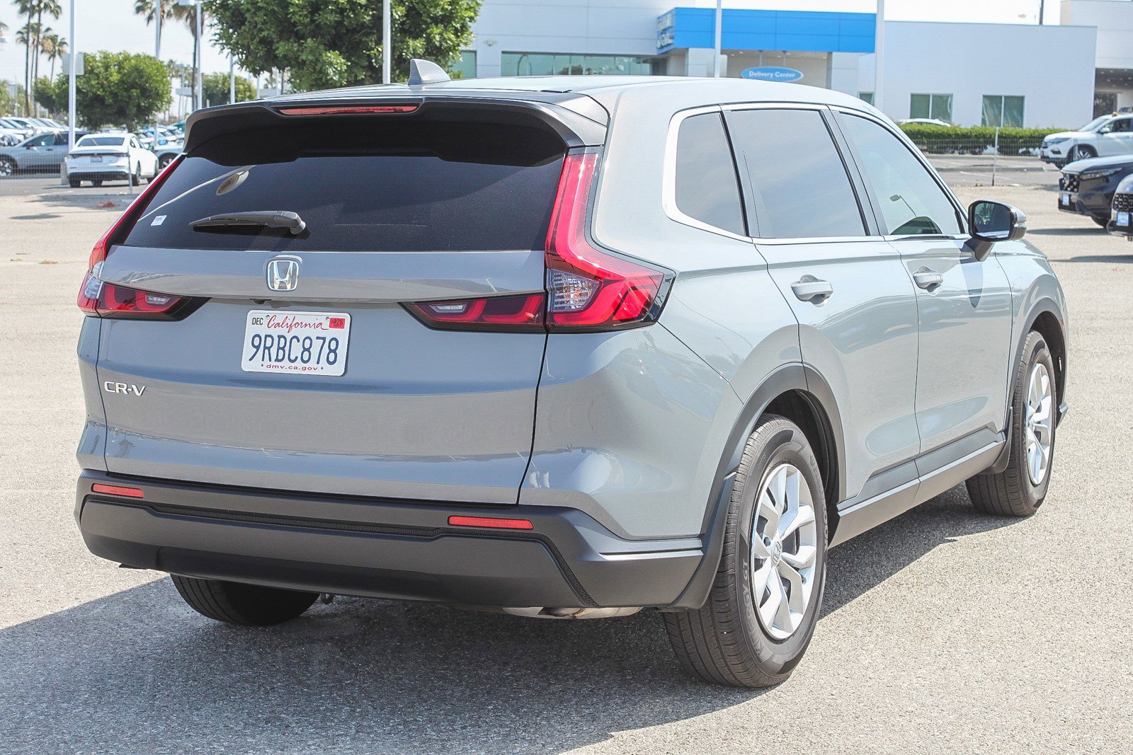 Used 2025 Honda CR-V LX image 9