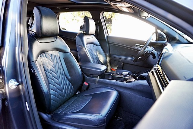 Used 2025 Kia Sportage X-Line Prestige image 15