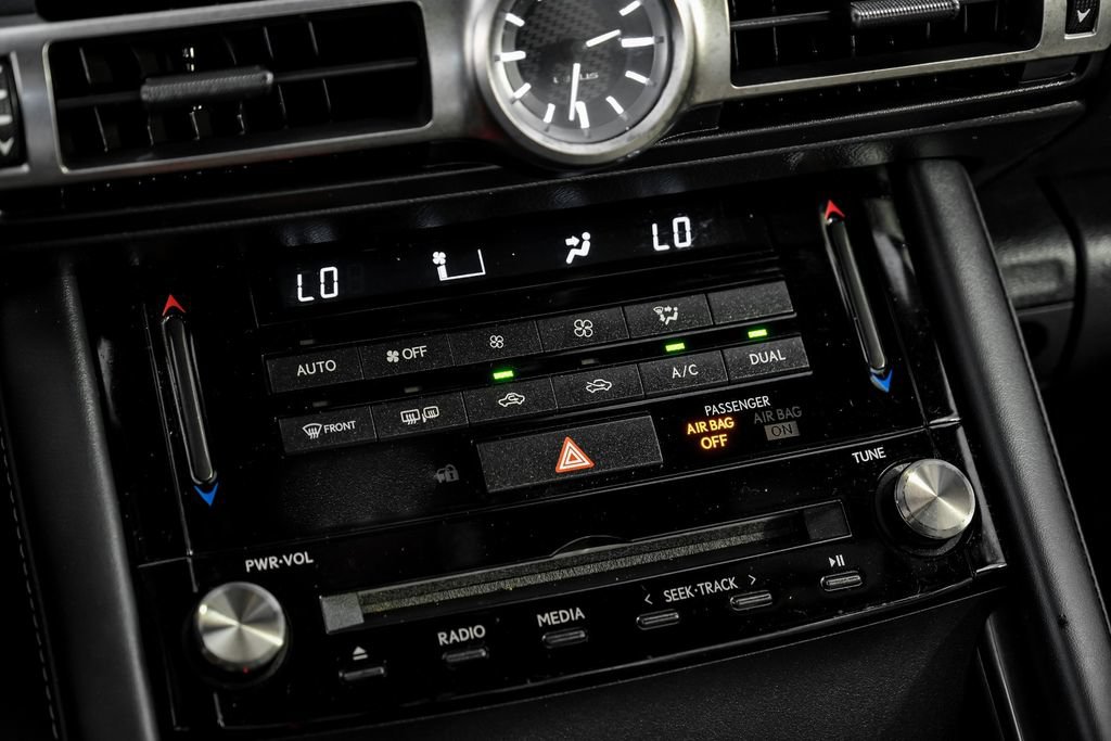 Used 2022 Lexus IS 350 F Sport RWD image 28