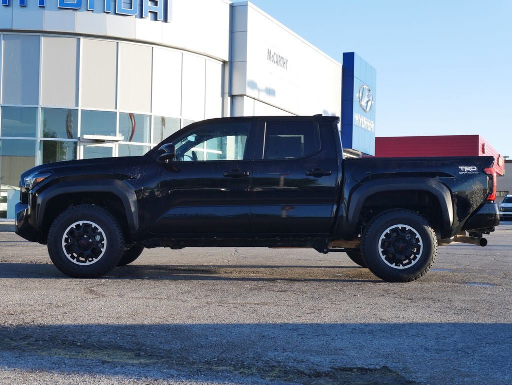 Used 2024 Toyota Tacoma TRD Off-Road AWD/4WD image 11