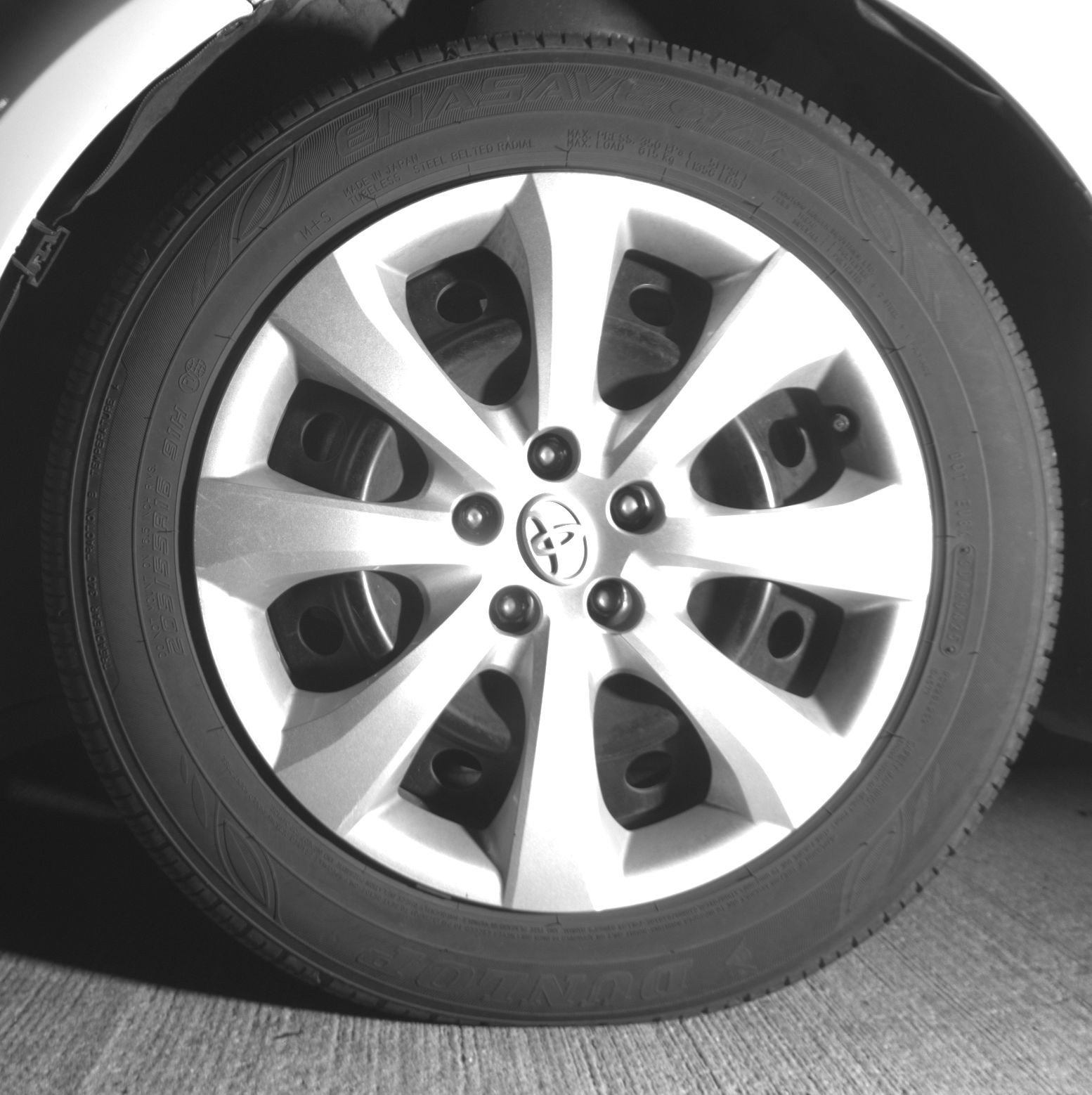 Used 2025 Toyota Corolla LE FWD image 12