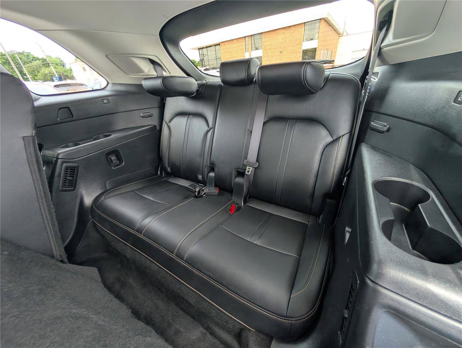 Used 2024 MAZDA CX-90 Plug-In Hybrid w/ Preferred AWD/4WD image 17