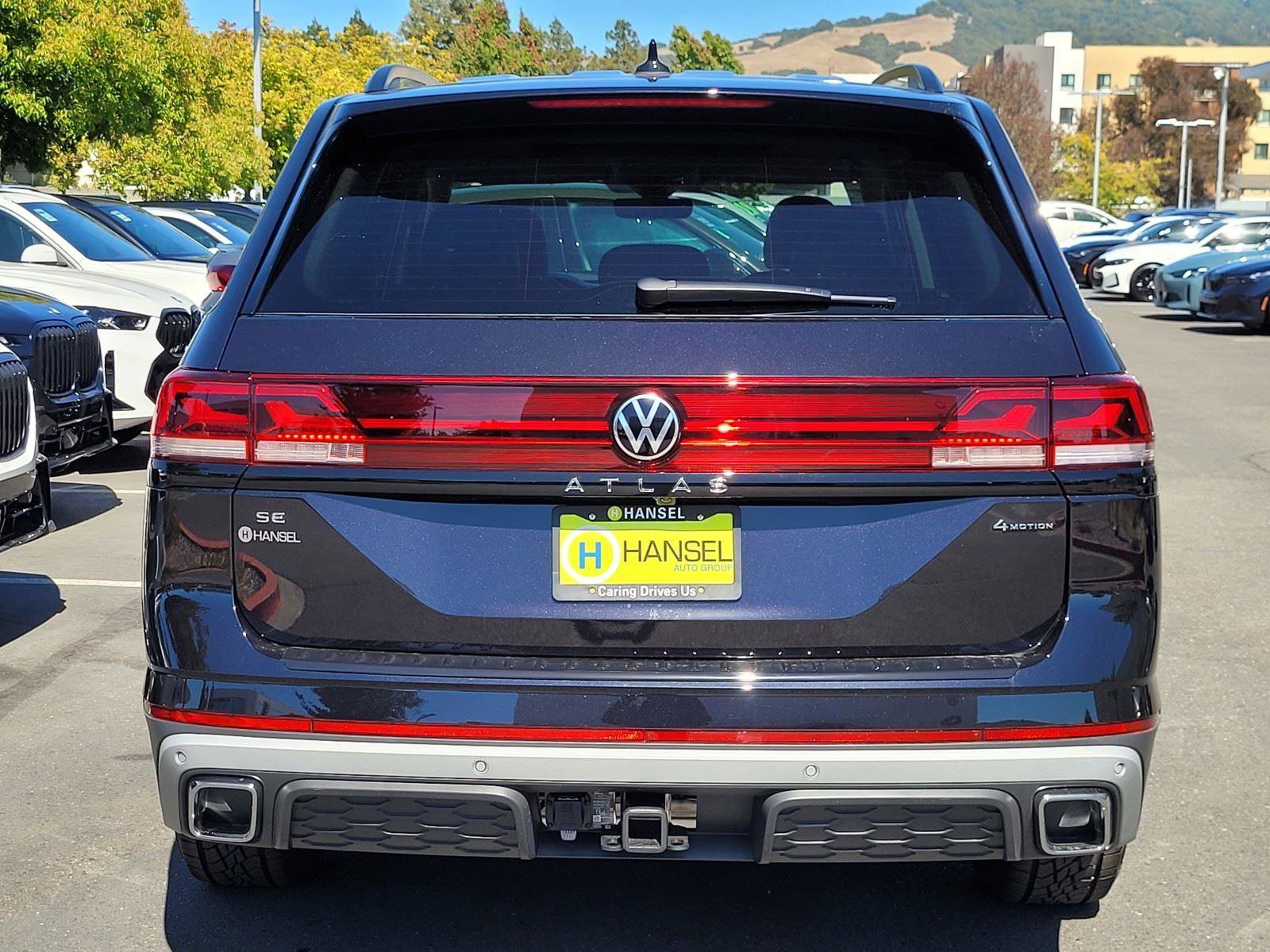 New 2026 Volkswagen Atlas Peak Edition AWD/4WD image 7