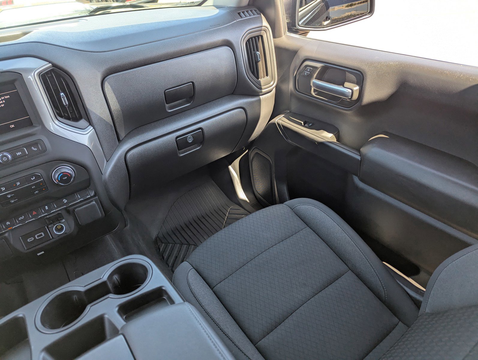 Used 2025 Chevrolet Silverado 1500 Custom Trail Boss image 18
