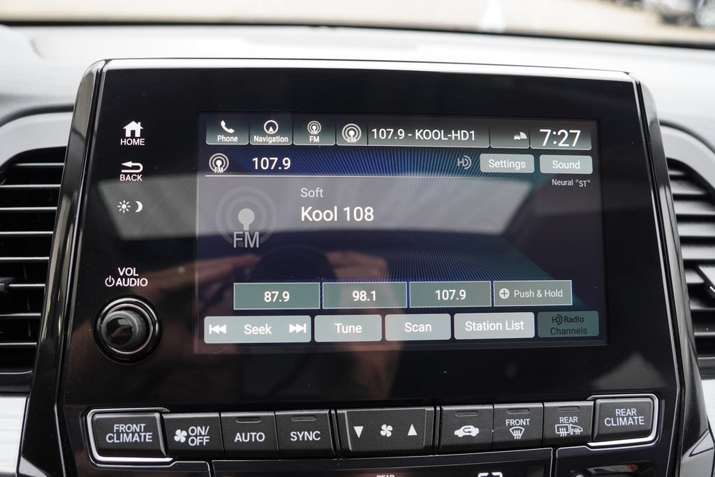 Used 2024 Honda Odyssey Elite image 31