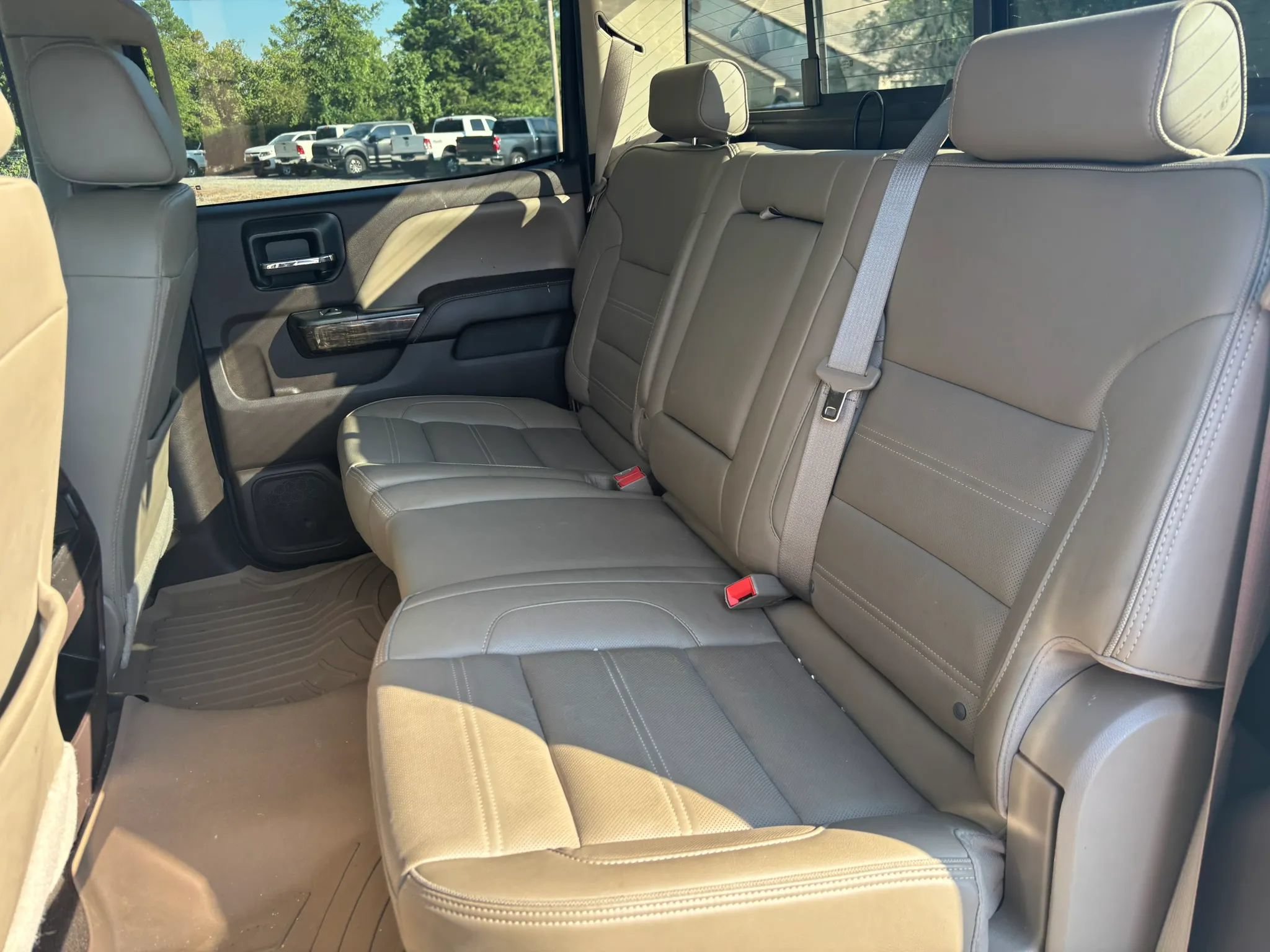 Used 2016 GMC Sierra 3500 Denali w/ Duramax Plus Package AWD/4WD image 13