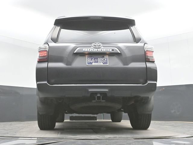 Used 2018 Toyota 4Runner SR5 Premium AWD/4WD image 32
