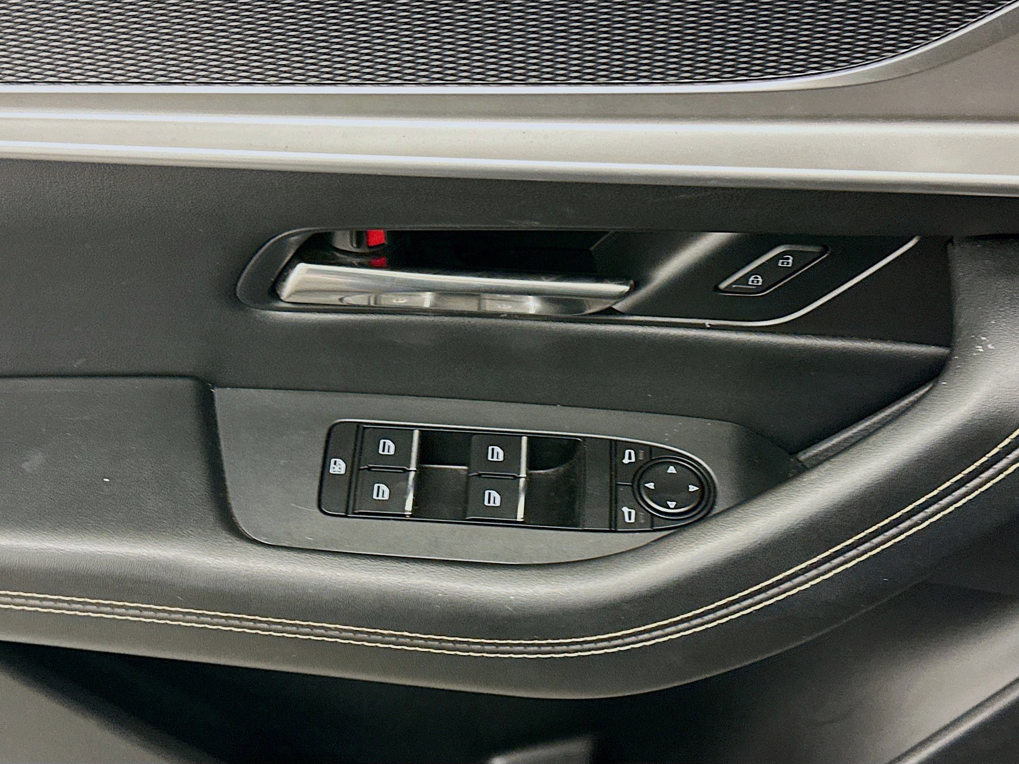 Used 2025 MAZDA CX-90 3.3 Turbo w/ Preferred Package image 15