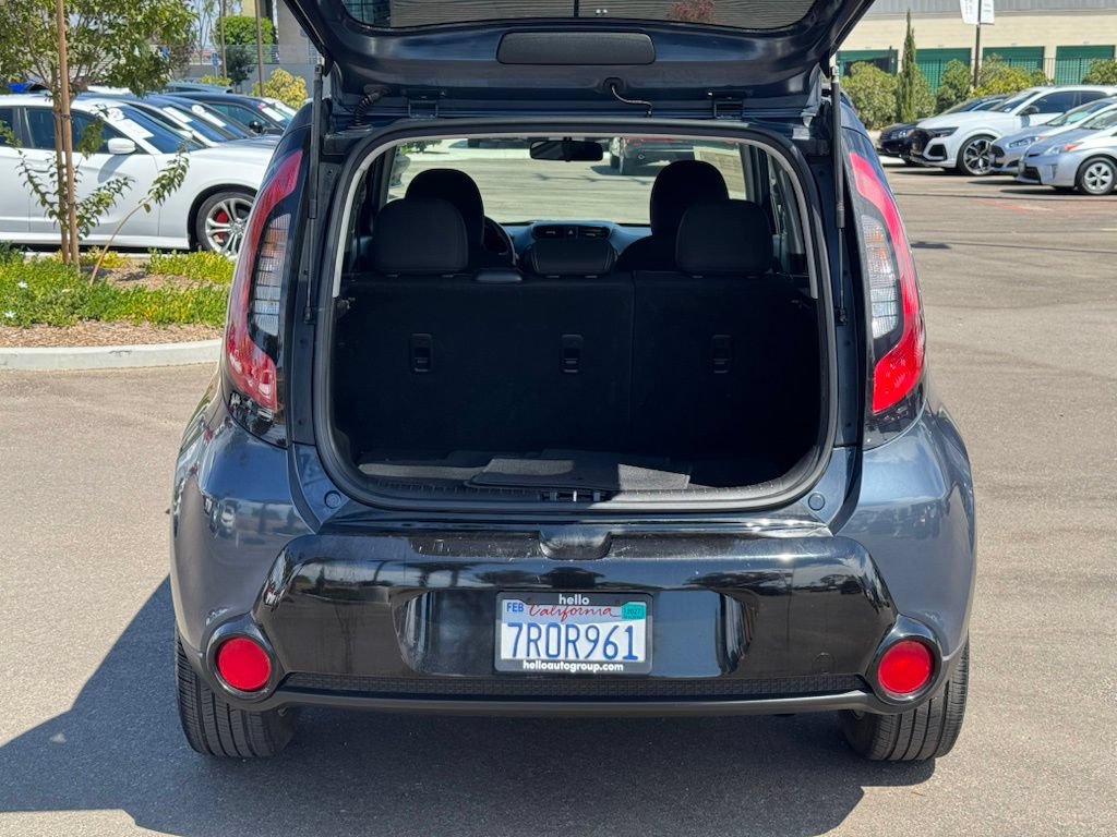 Used 2016 Kia Soul + FWD image 23
