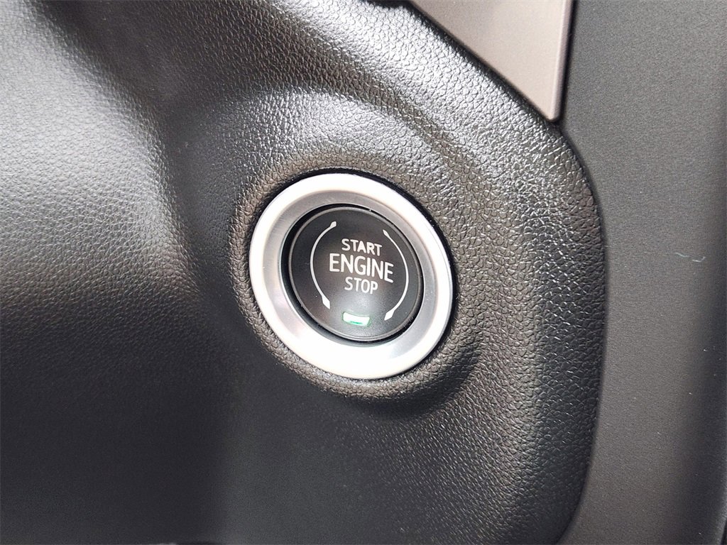 Used 2022 Chevrolet Silverado 1500 Custom image 22