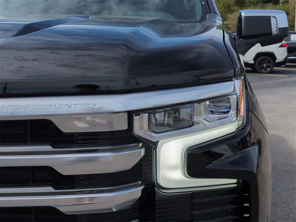 New 2026 Chevrolet Silverado 1500 High Country w/ LPO, Dark Essentials Package image 35