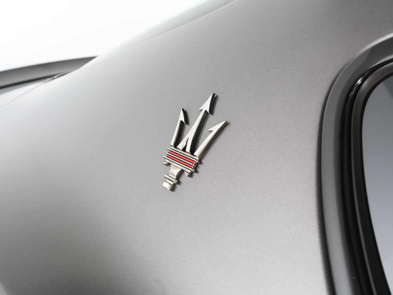 Used 2024 Maserati GranTurismo Trofeo AWD/4WD image 18