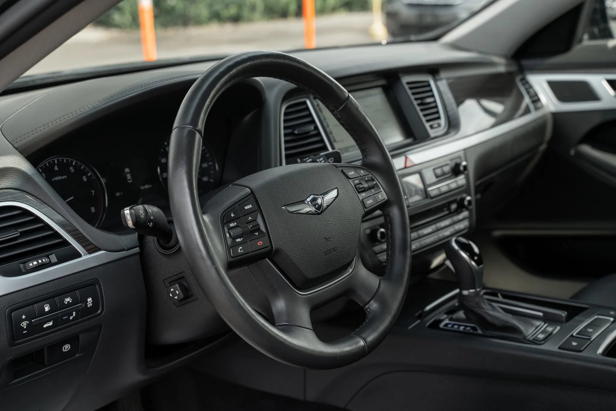 Used 2017 Genesis G80 3.8 AWD/4WD image 14