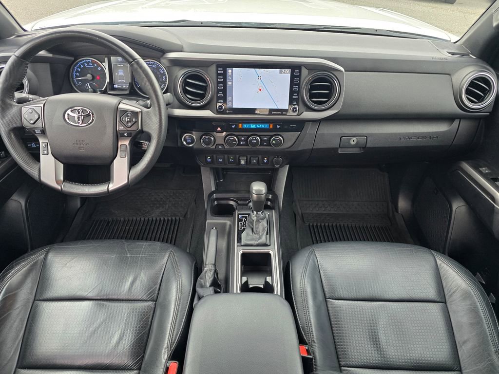 Used 2021 Toyota Tacoma TRD Off-Road w/ TRD Premium Off Road Package image 5