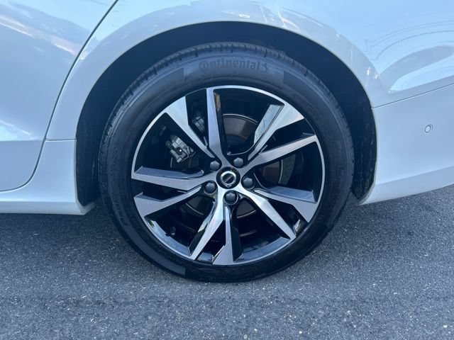 Used 2024 Volvo S60 B5 Plus w/ Climate Package AWD/4WD image 9