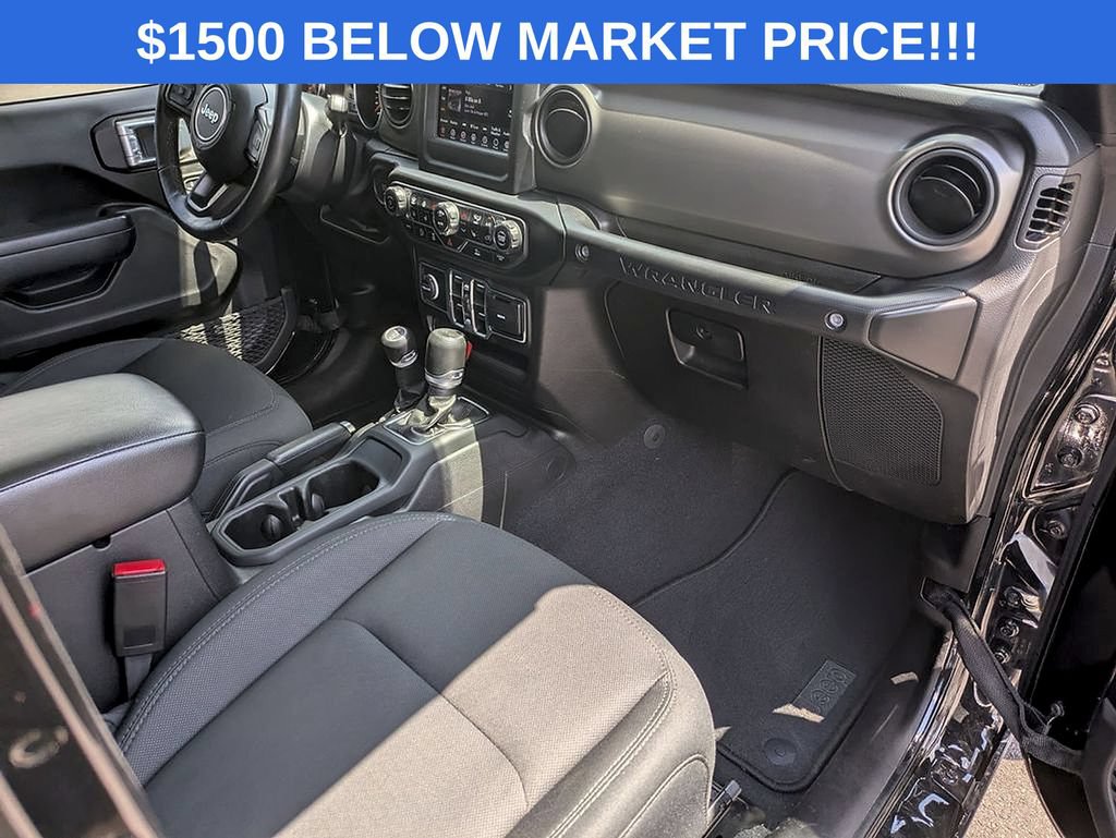 Used 2022 Jeep Wrangler Unlimited Sport AWD/4WD image 25