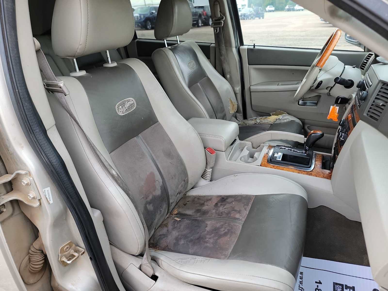 Used 2007 Jeep Grand Cherokee Overland AWD/4WD image 23