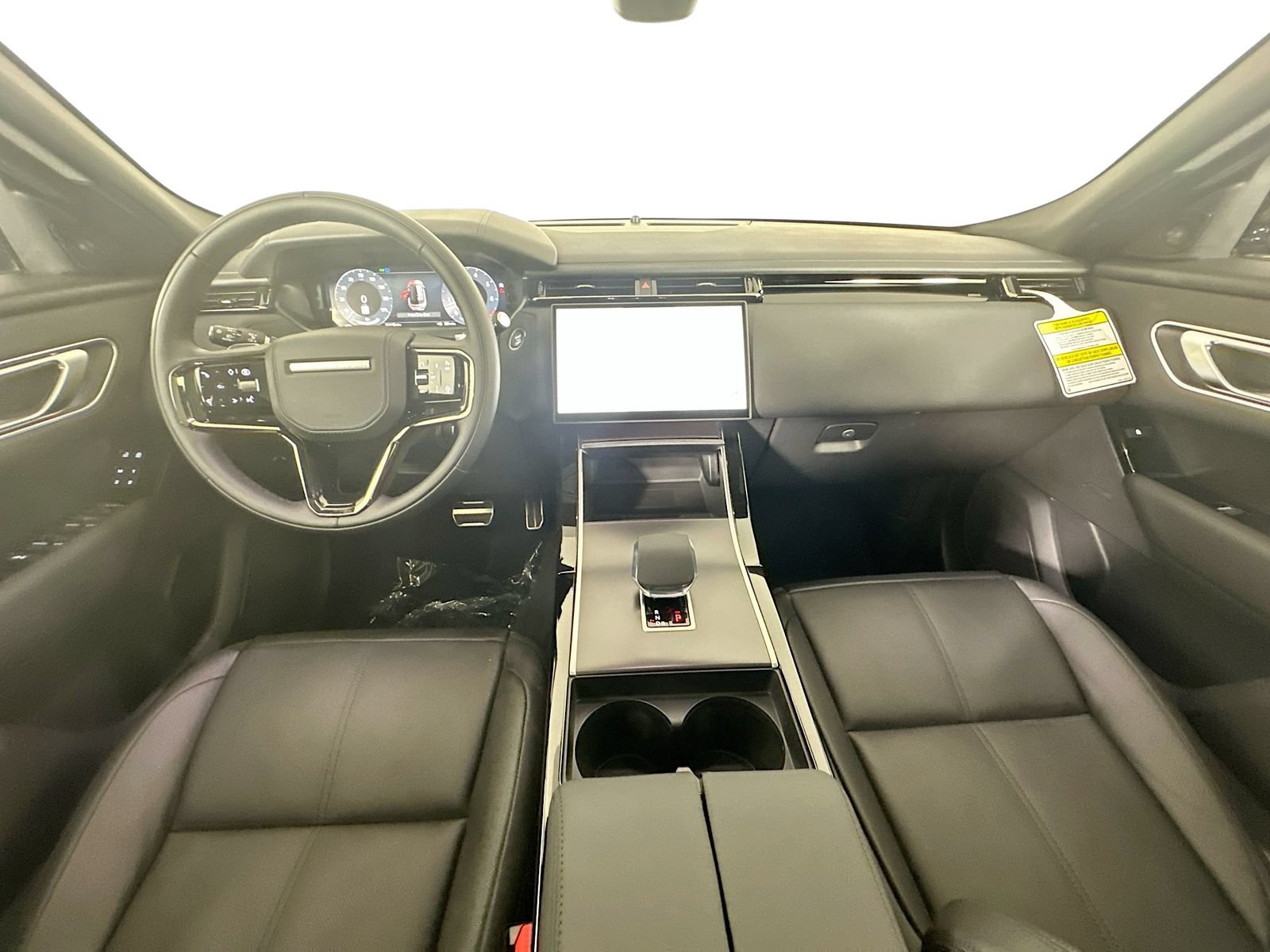 New 2026 Land Rover Range Rover Velar Dynamic SE AWD/4WD image 15