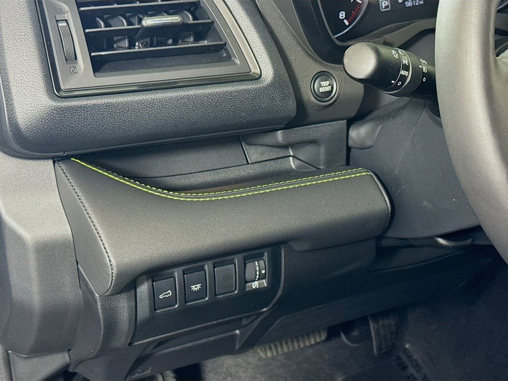 Used 2025 Subaru Ascent Bronze Edition image 10