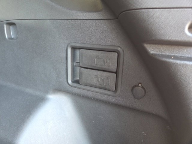 Used 2024 Chevrolet Equinox LT w/ LPO, Floor Liner Package AWD/4WD image 46
