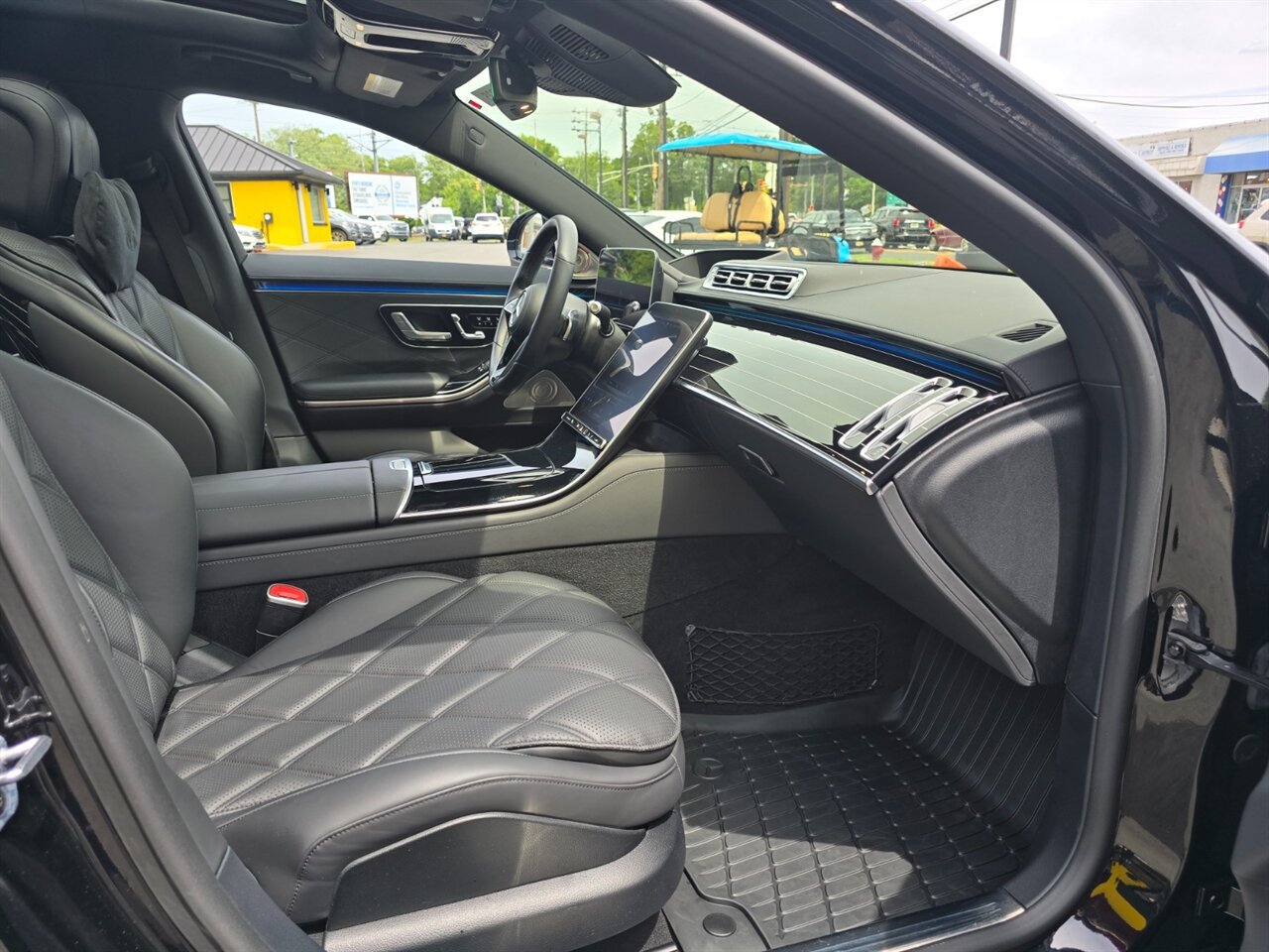 Used 2022 Mercedes-Benz Maybach S 580 4MATIC image 24