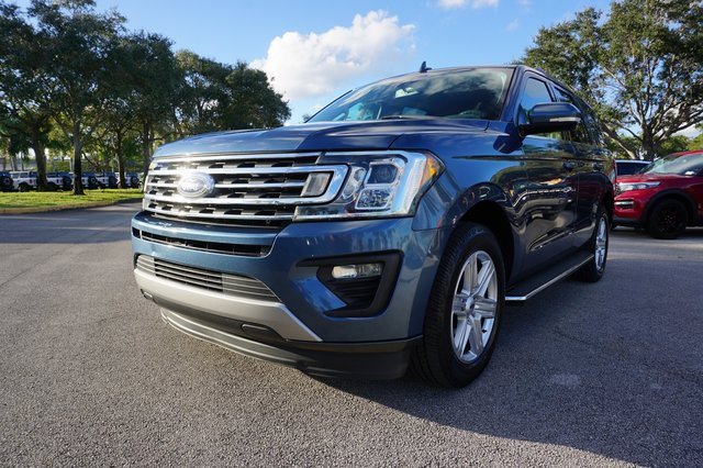 Used 2018 Ford Expedition XLT w/ Equipment Group 202A image 14
