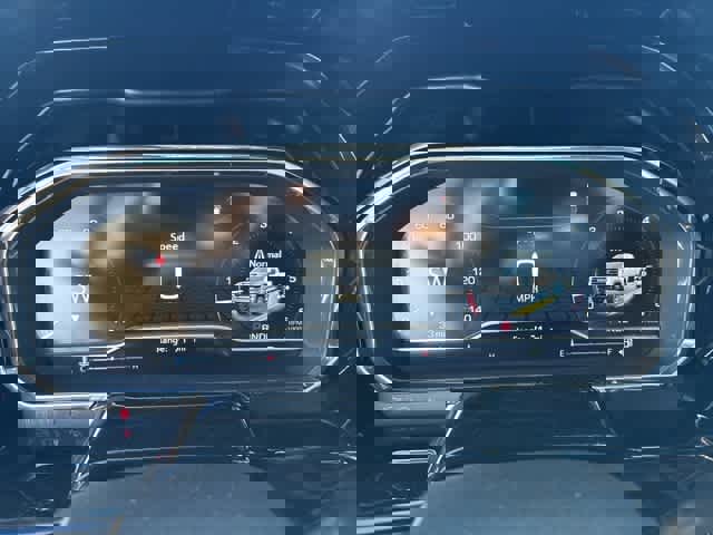 New 2025 GMC Sierra 3500 SLE w/ SLE Convenience Package image 19