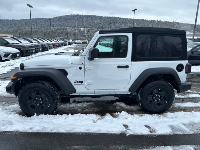 Used 2024 Jeep Wrangler Sport image 2
